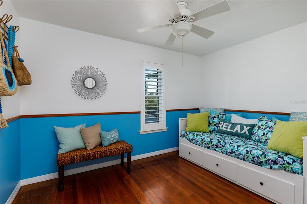 SUNSET BEACH - Residential