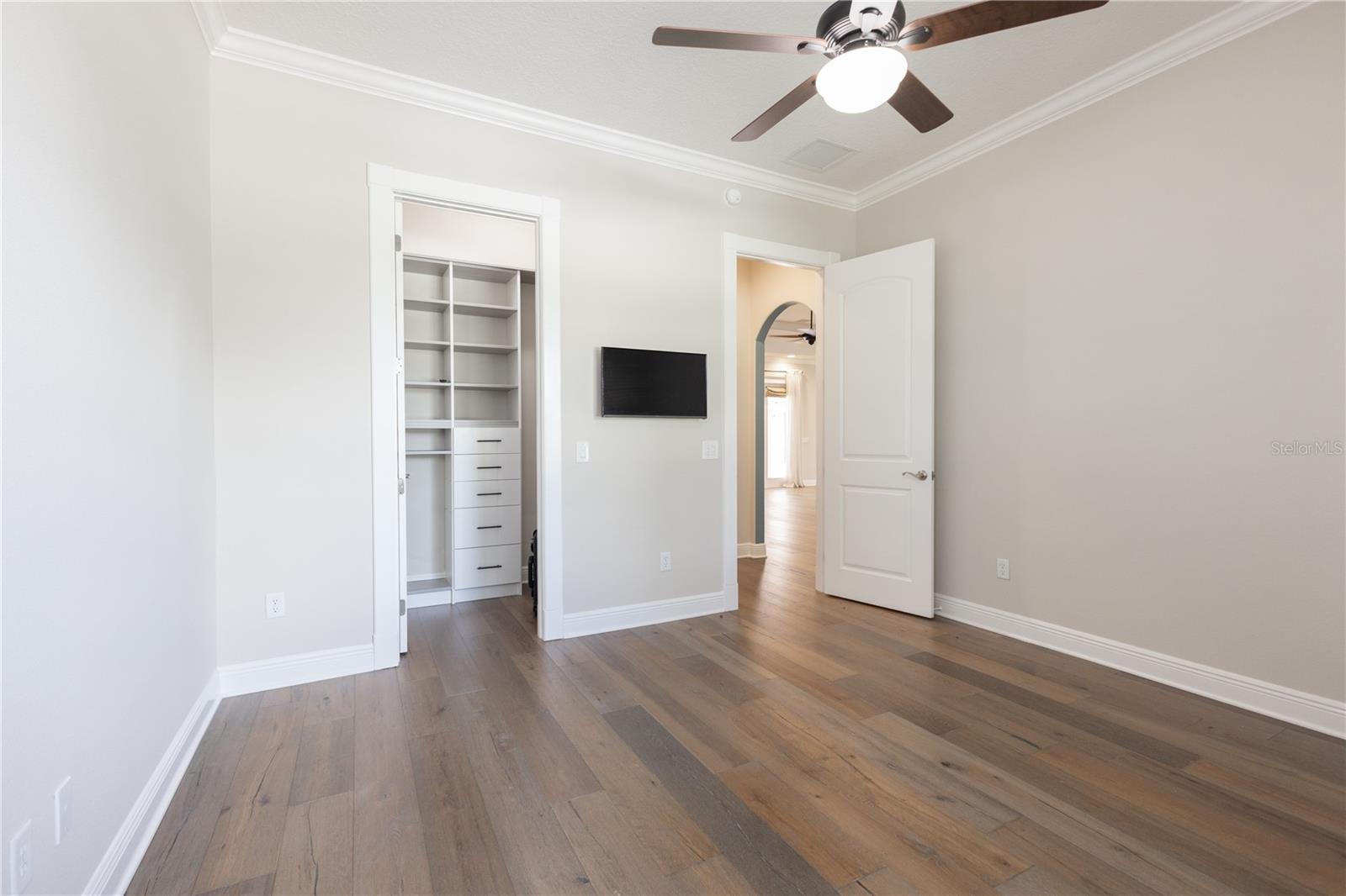 ACREAGE & UNREC - Residential