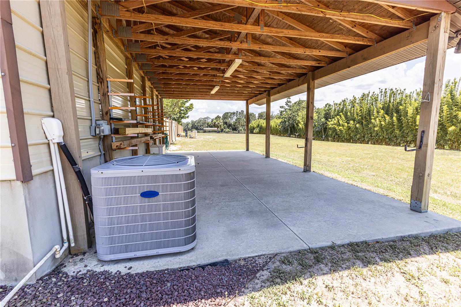 ACREAGE & UNREC - Residential