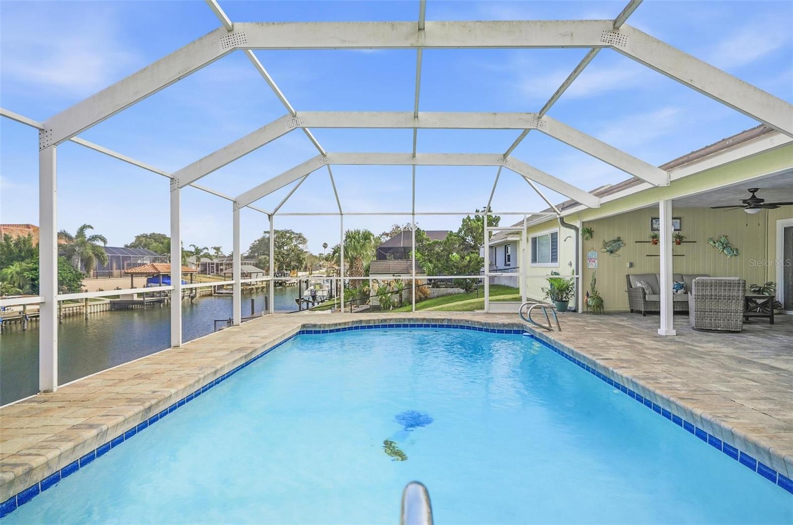 1 CLOVERDALE COURT S