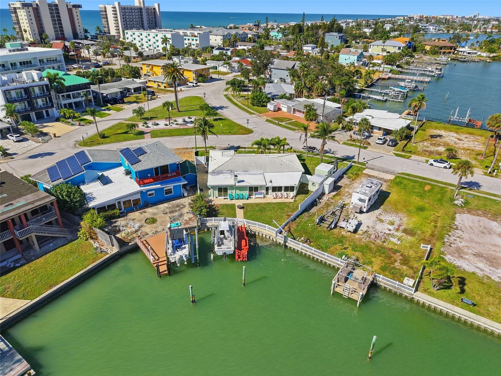 LONE PALM BEACH 5TH ADD BLK 29 REP - Residential