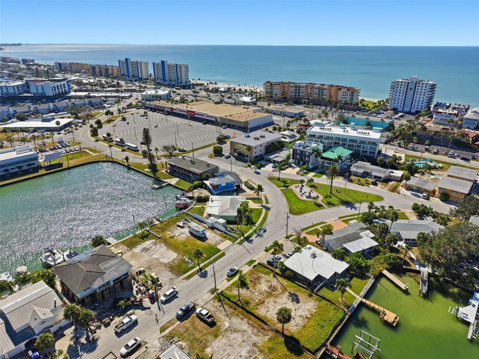 LONE PALM BEACH 5TH ADD BLK 29 REP - Residential