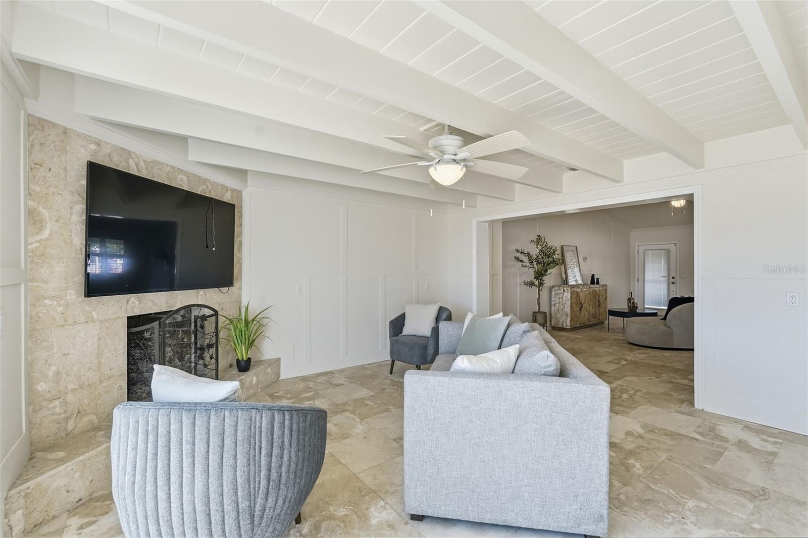 LONE PALM BEACH 5TH ADD BLK 29 REP - Residential