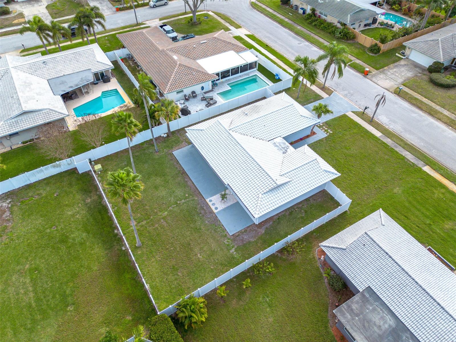 HILLCREST MANOR 3RD ADD - Residential