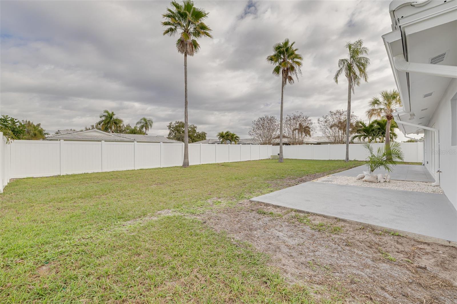 HILLCREST MANOR 3RD ADD - Residential