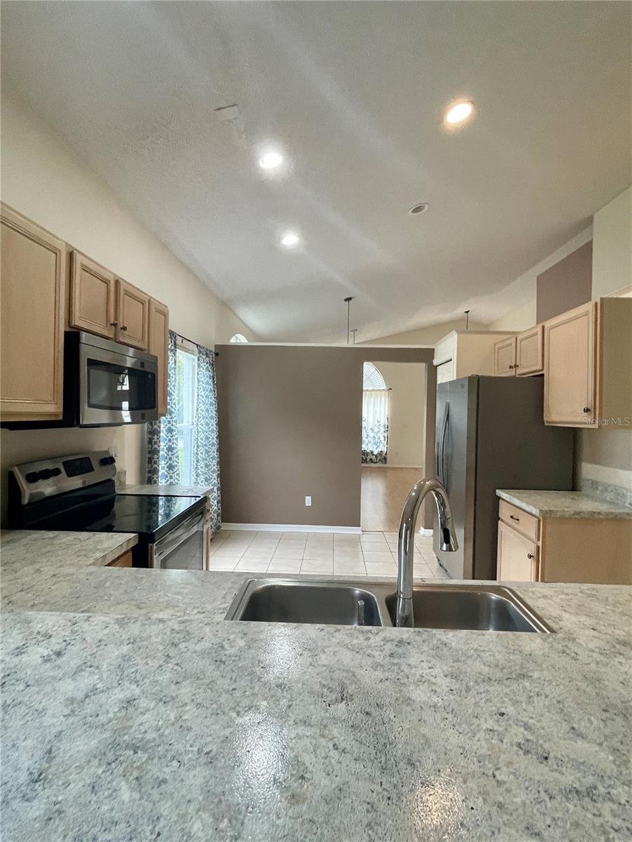 Photo of 521 Lexingdale Dr, Orlando, FL 32828 (MLS # O6441431)