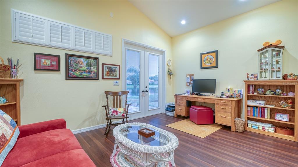 LAUREL OAK ESTATES - Residential