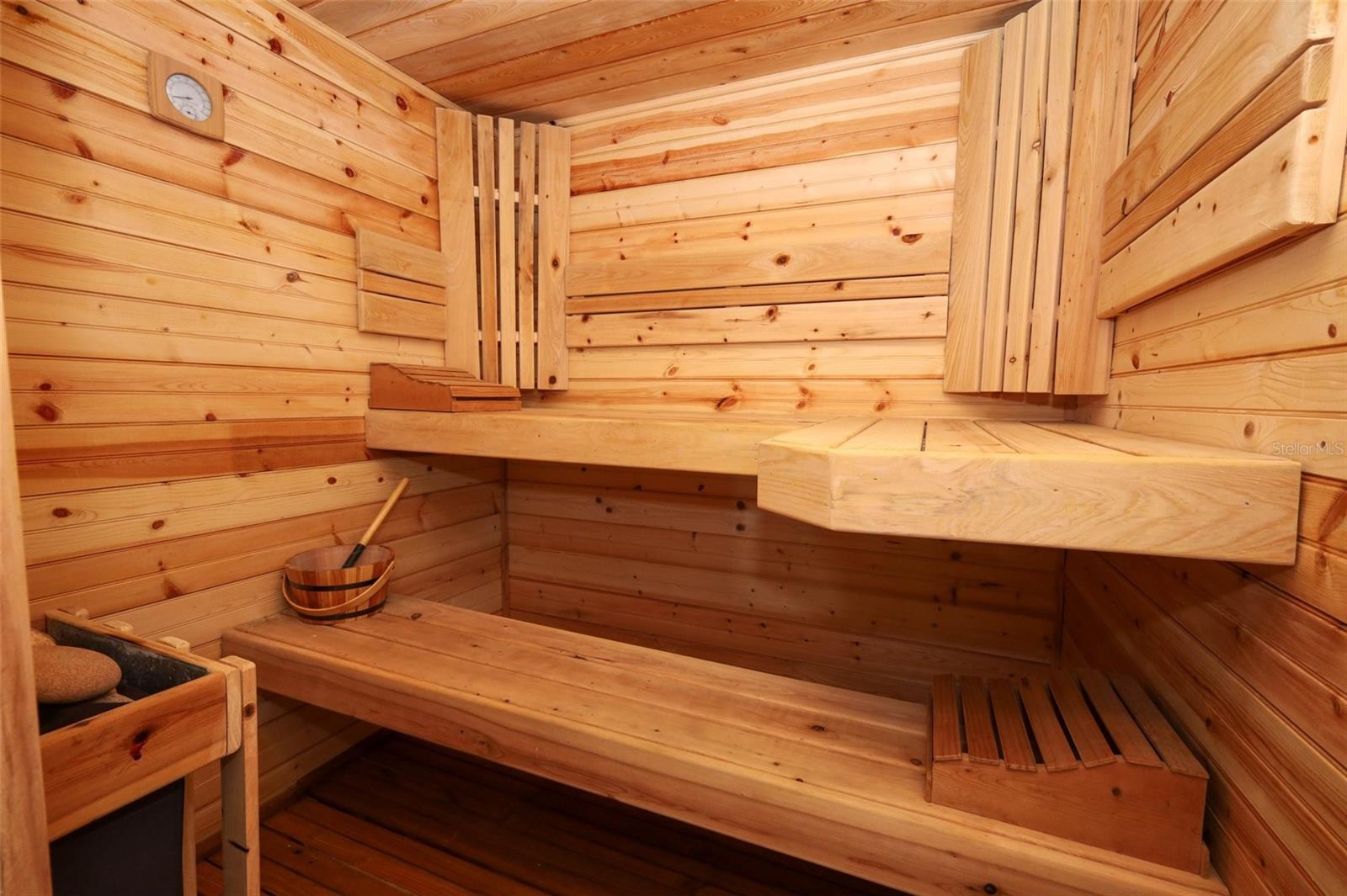 OVIEDO TERRACE - Residential