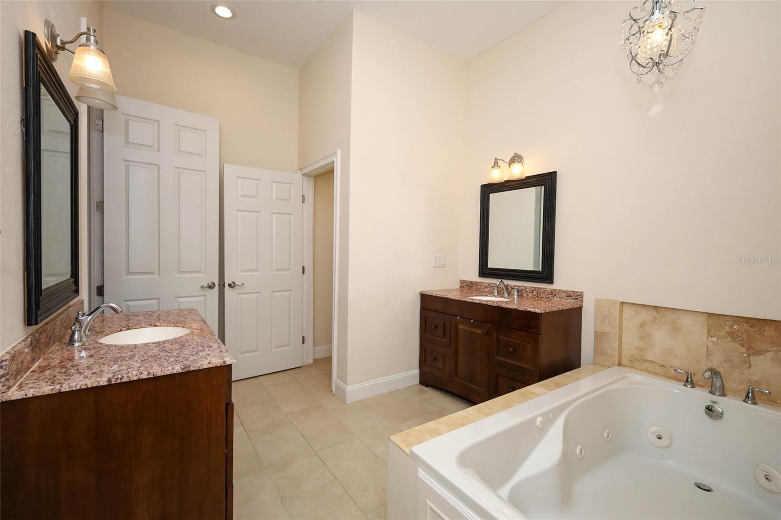 OVIEDO TERRACE - Residential