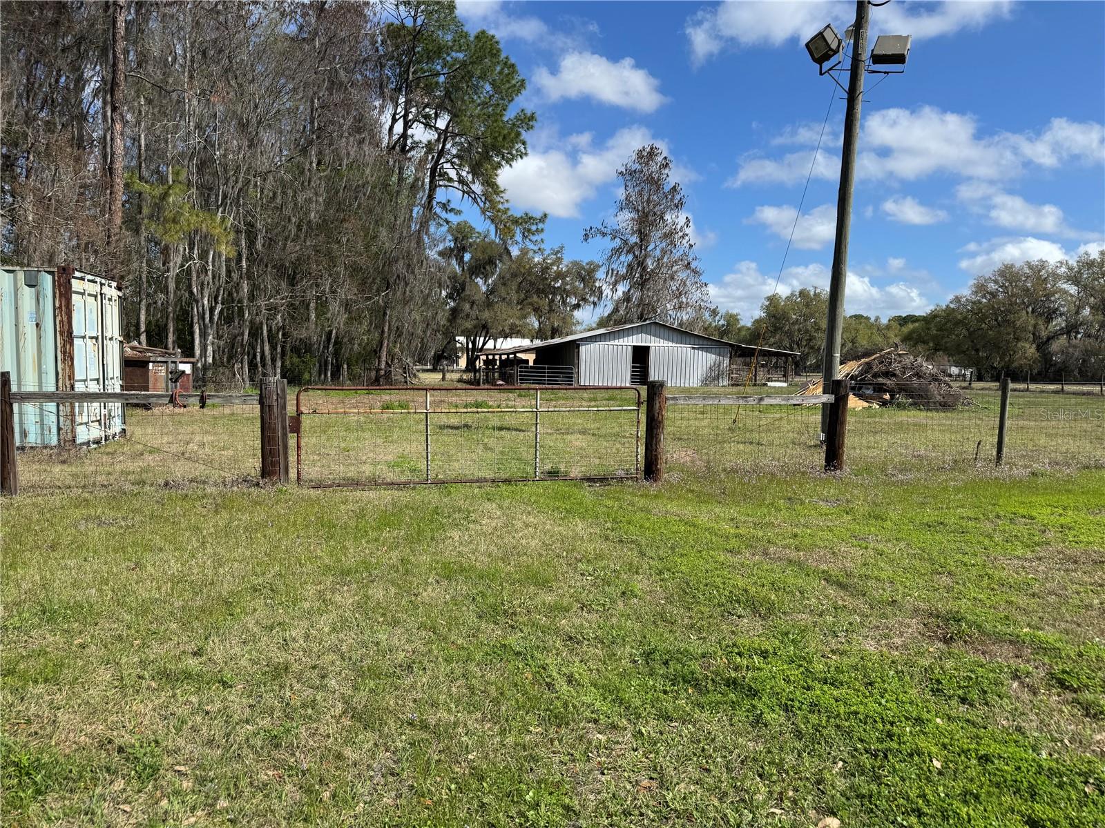 DEESON ACRES - Residential