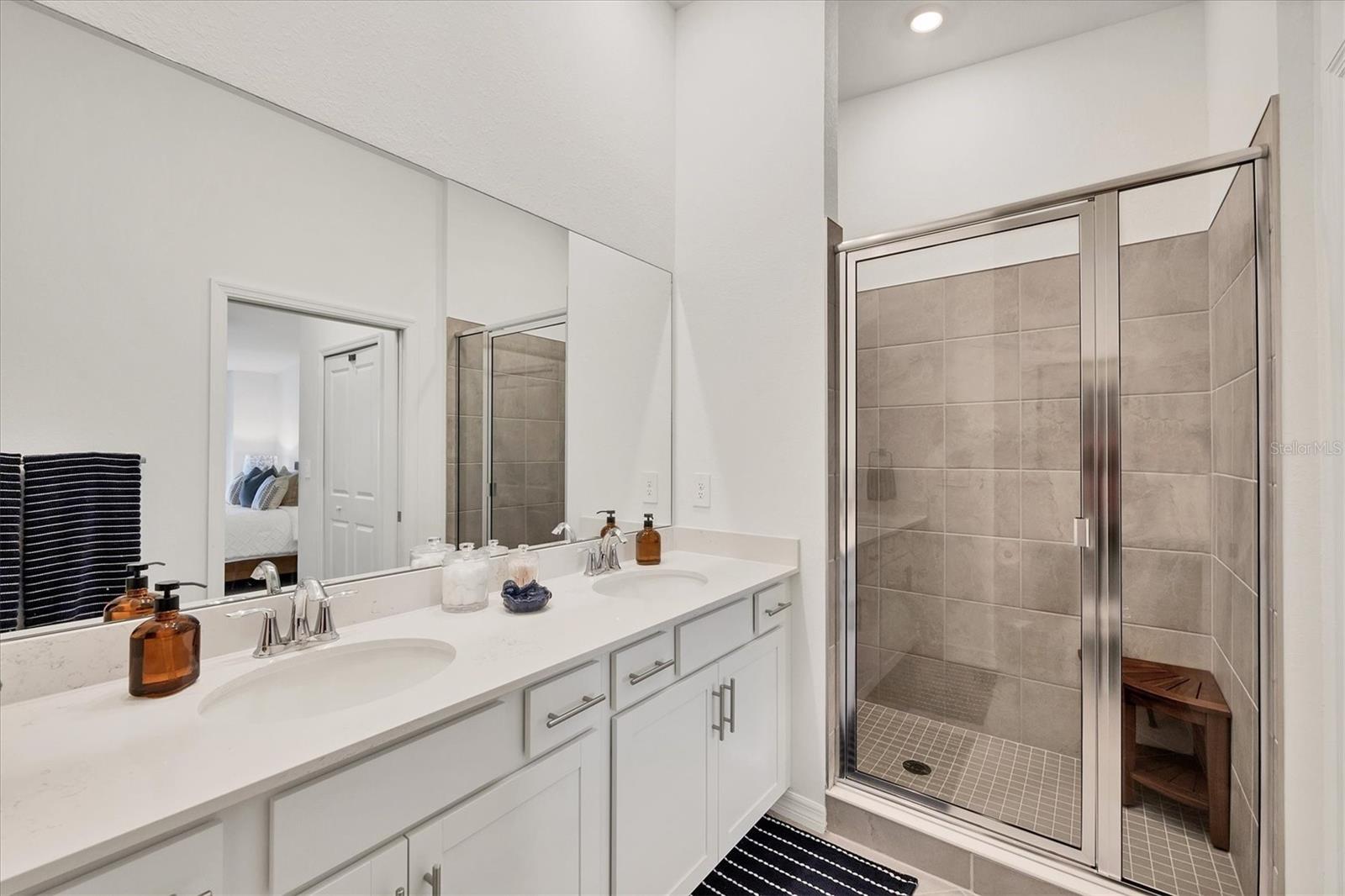 WELLEN PARK GOLF AND COUNTRY CLUB - Residential