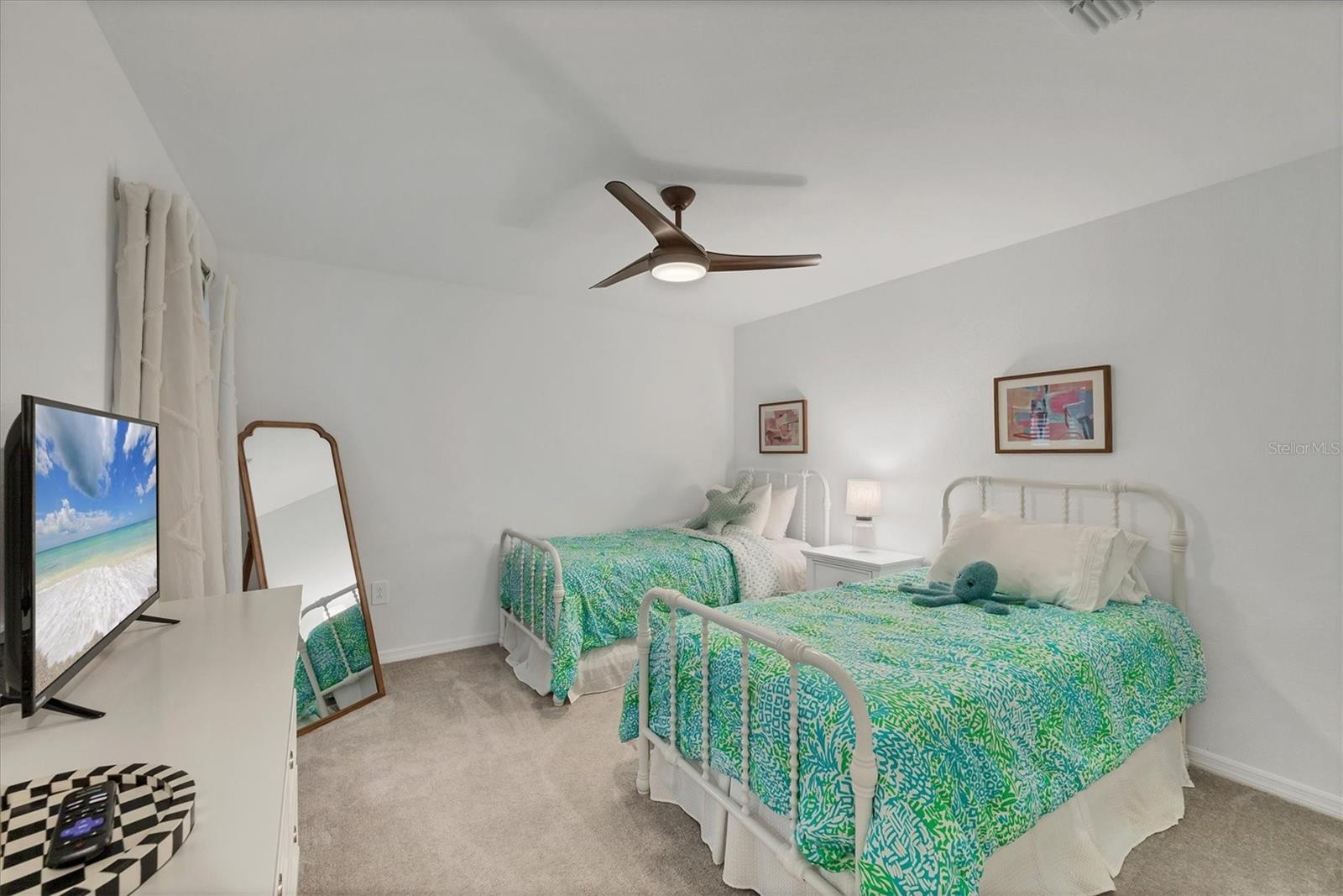 WELLEN PARK GOLF AND COUNTRY CLUB - Residential