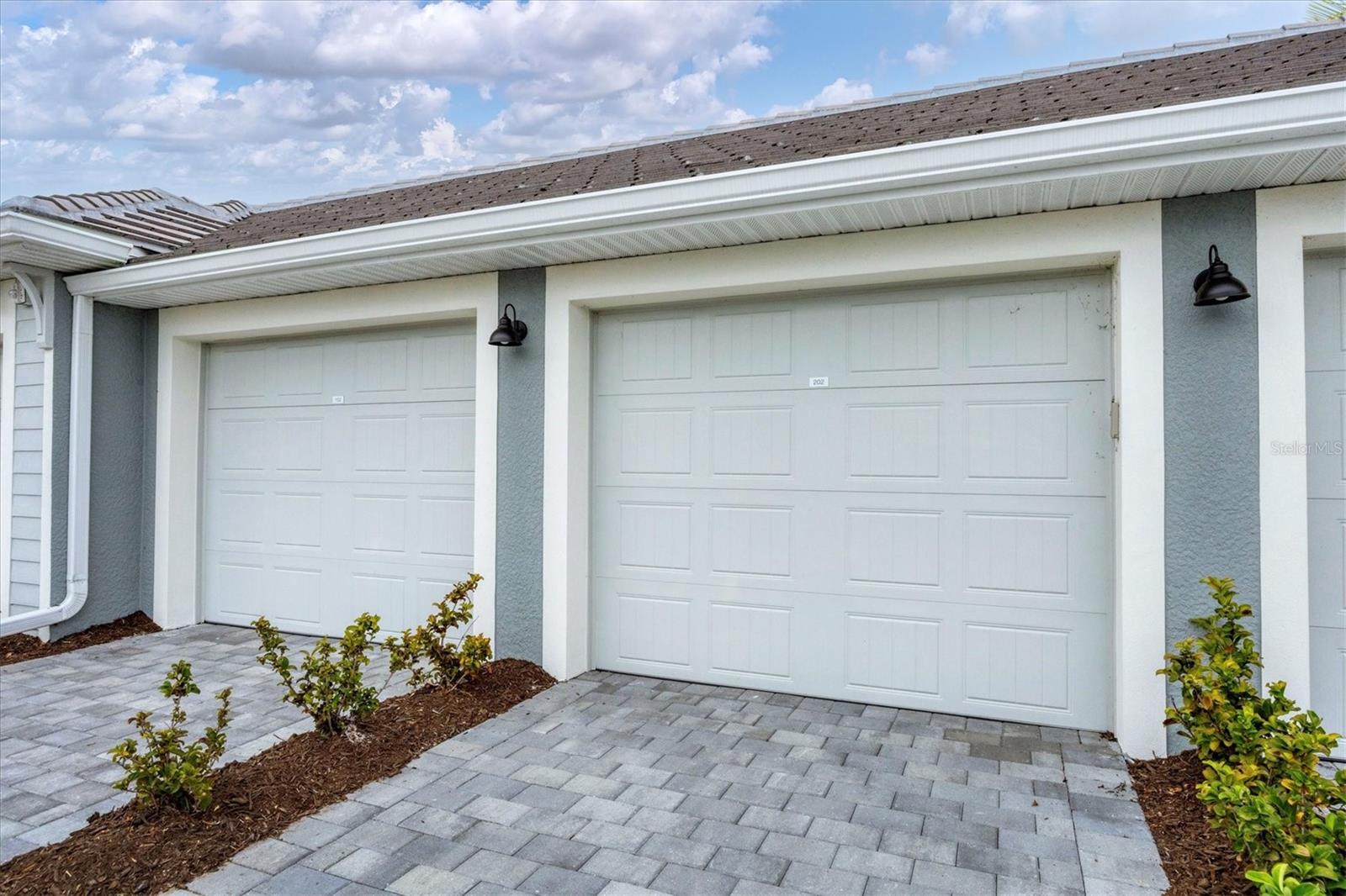 WELLEN PARK GOLF AND COUNTRY CLUB - Residential