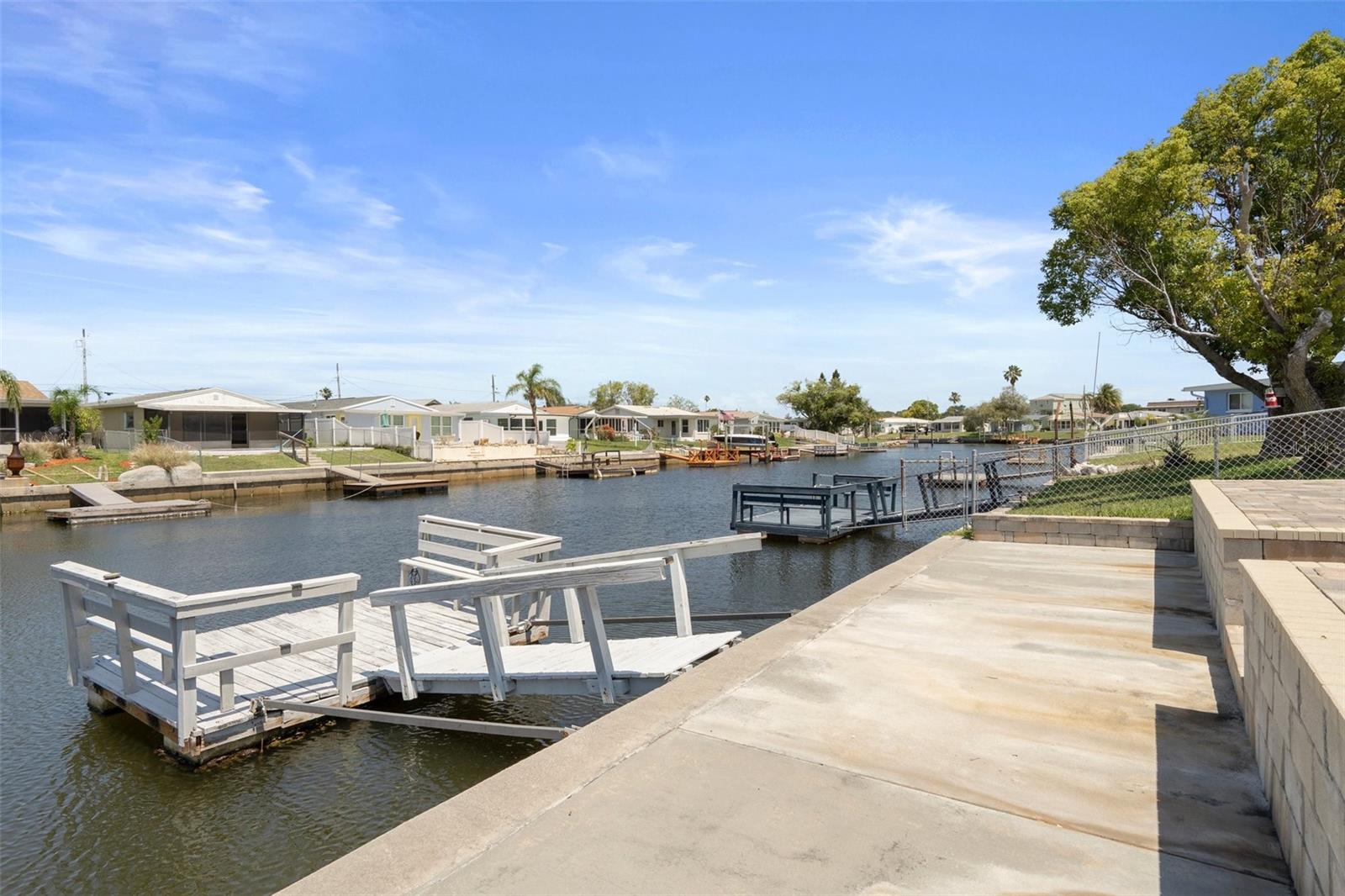 FLOR A MAR - Residential Lease