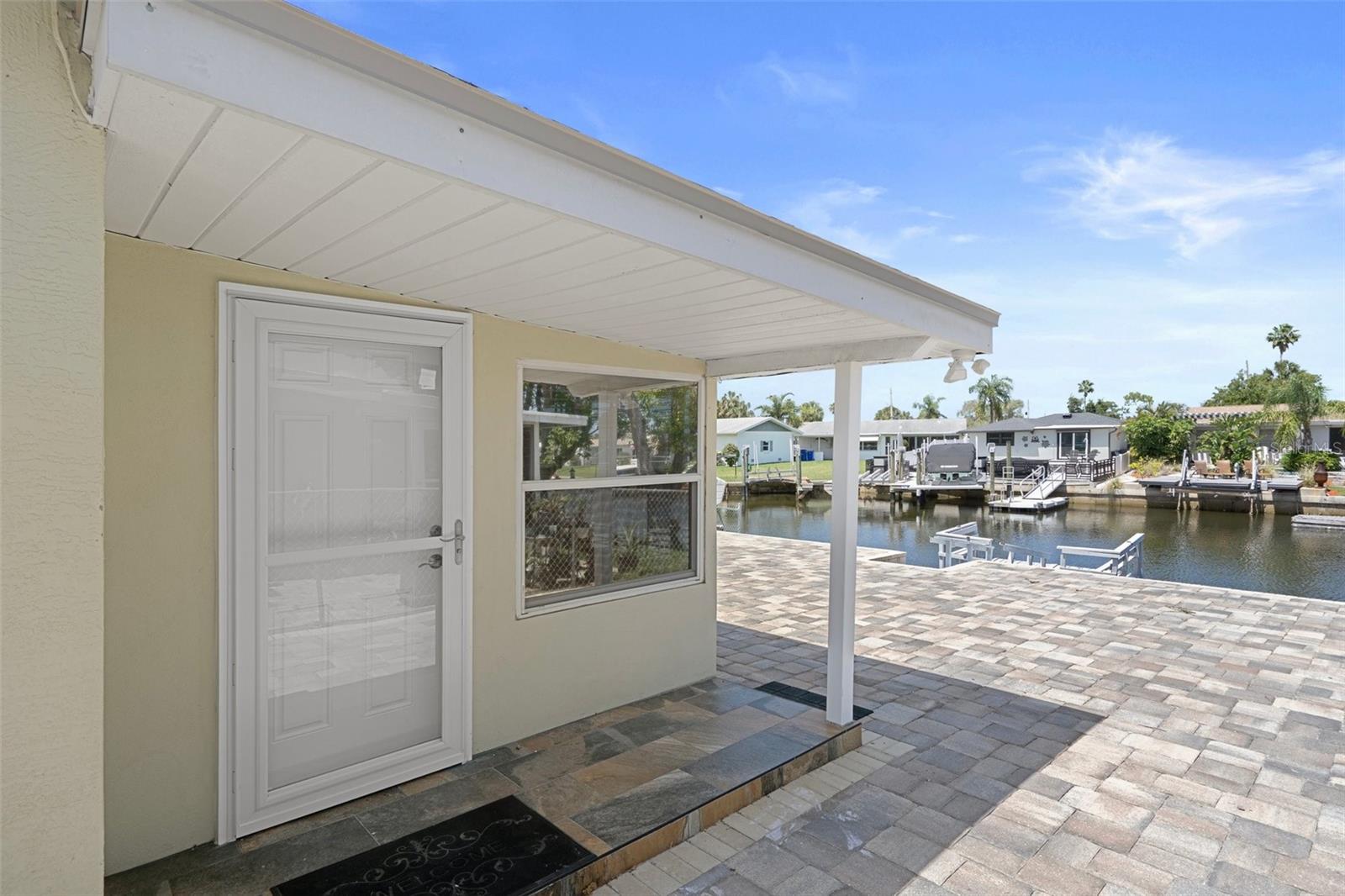 FLOR A MAR - Residential Lease