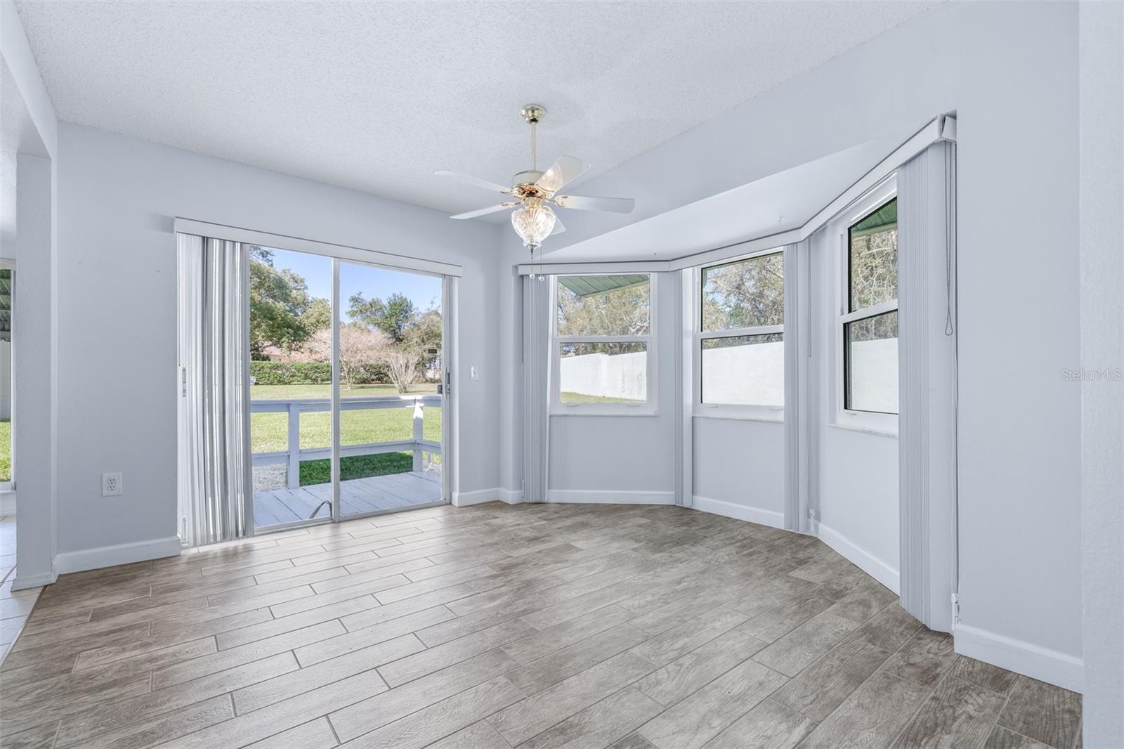 TIMBER OAKS - Residential