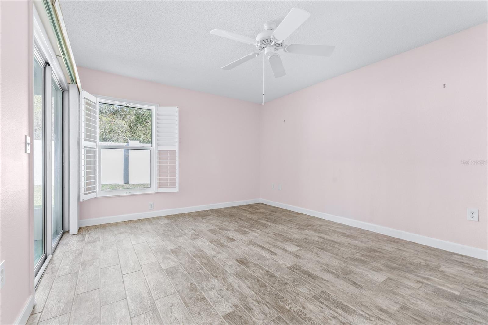 TIMBER OAKS - Residential