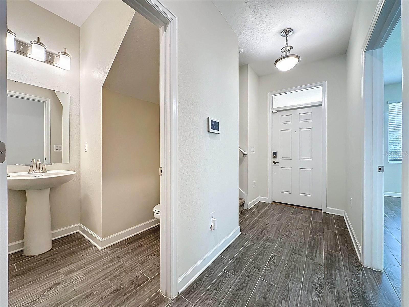 DRAYTON-PRESTON WOODS/PROVIDEN - Residential