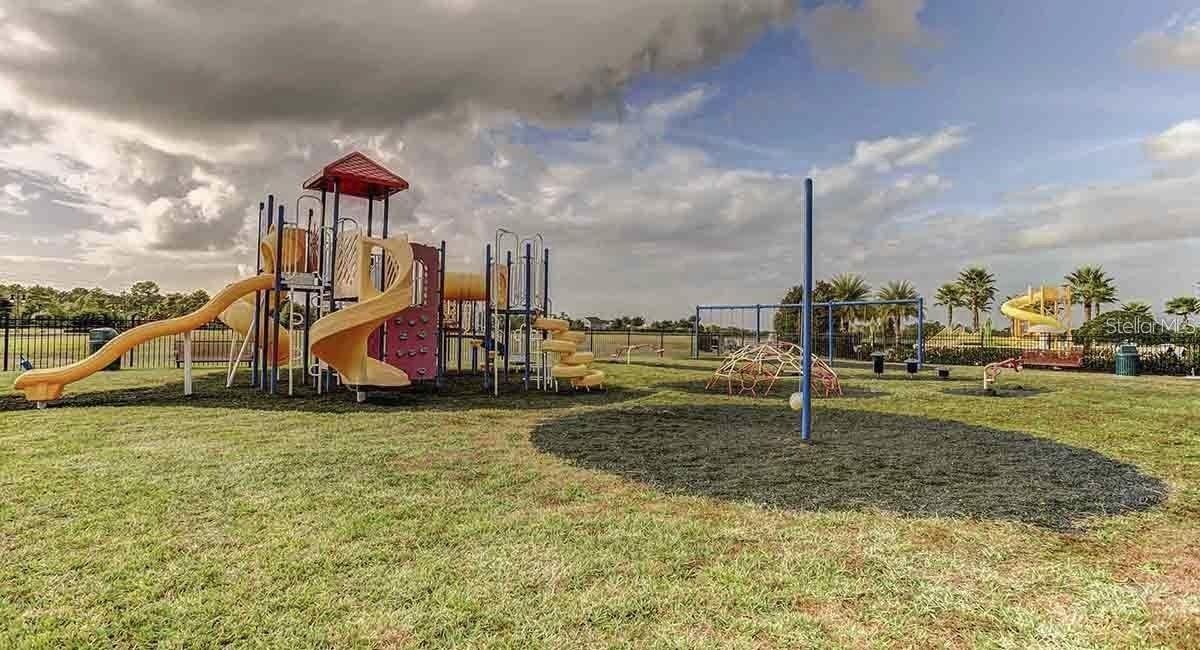 DRAYTON-PRESTON WOODS/PROVIDEN - Residential