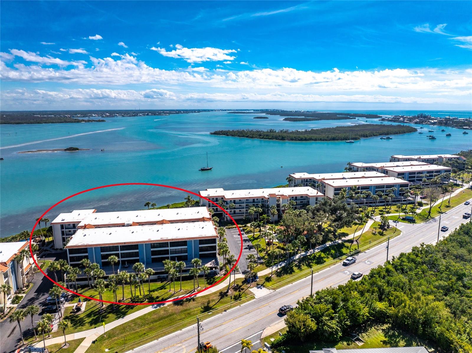 SANDPIPER KEY BLDG 04 - Residential