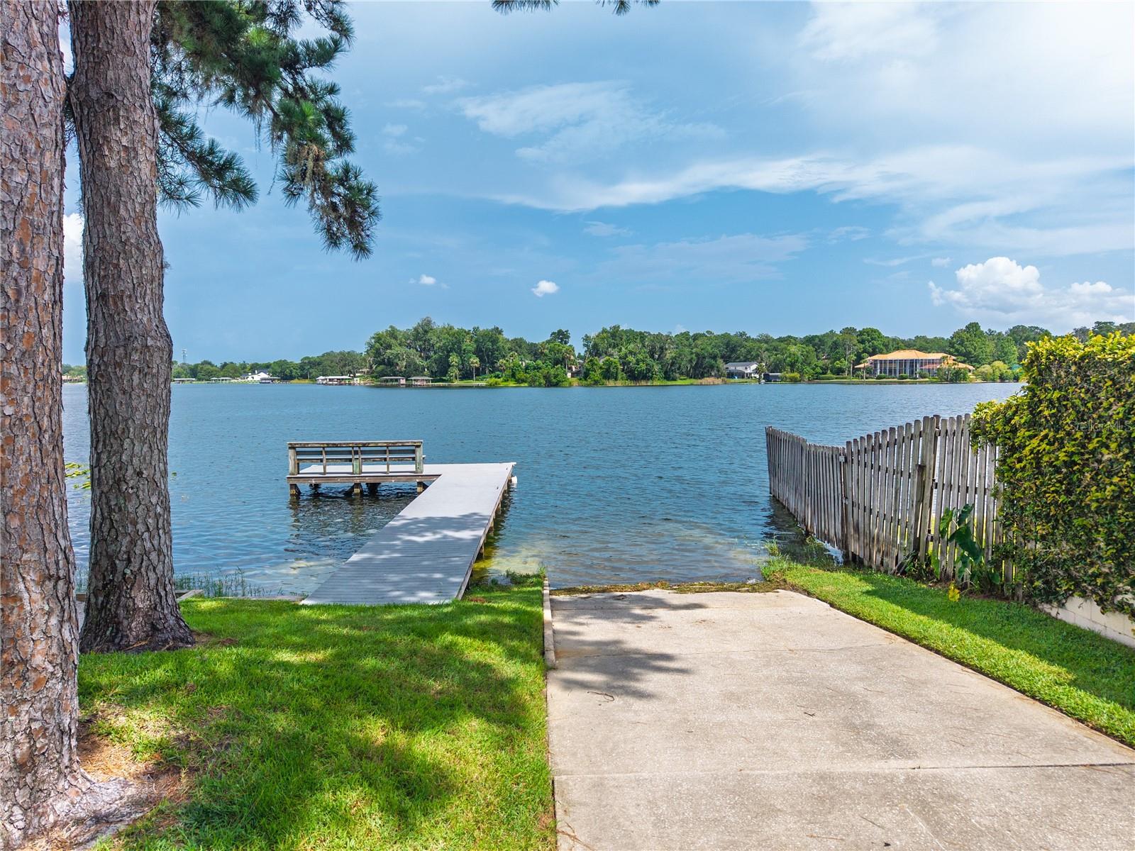 1420 TRACY DEE WAY