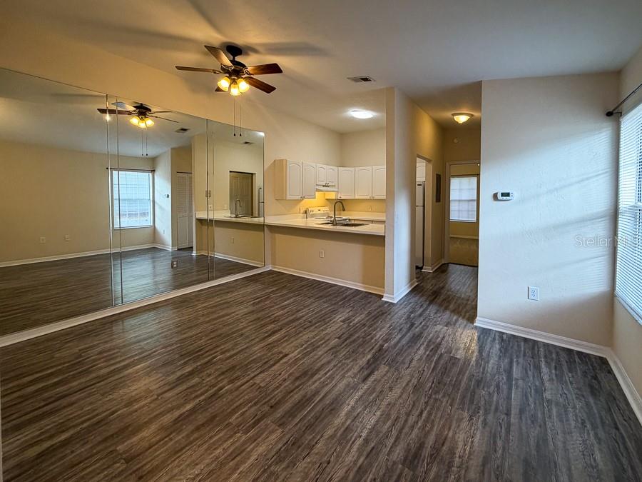 MAGNOLIA MANOR - Residential Lease