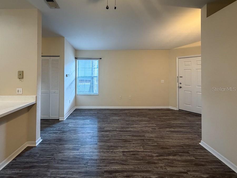 MAGNOLIA MANOR - Residential Lease