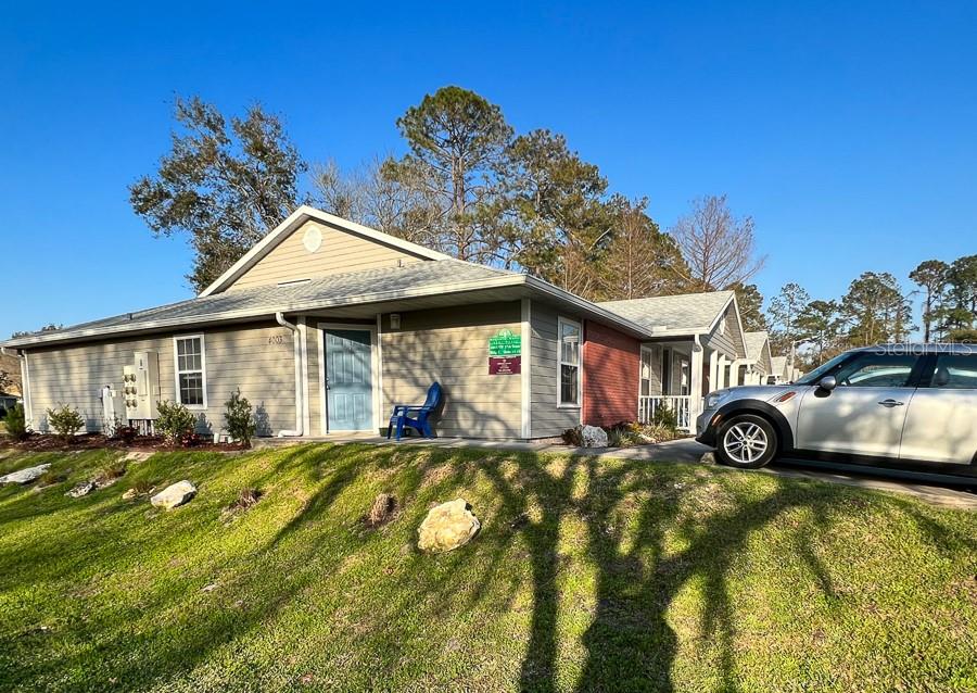 MAGNOLIA MANOR - Residential Lease