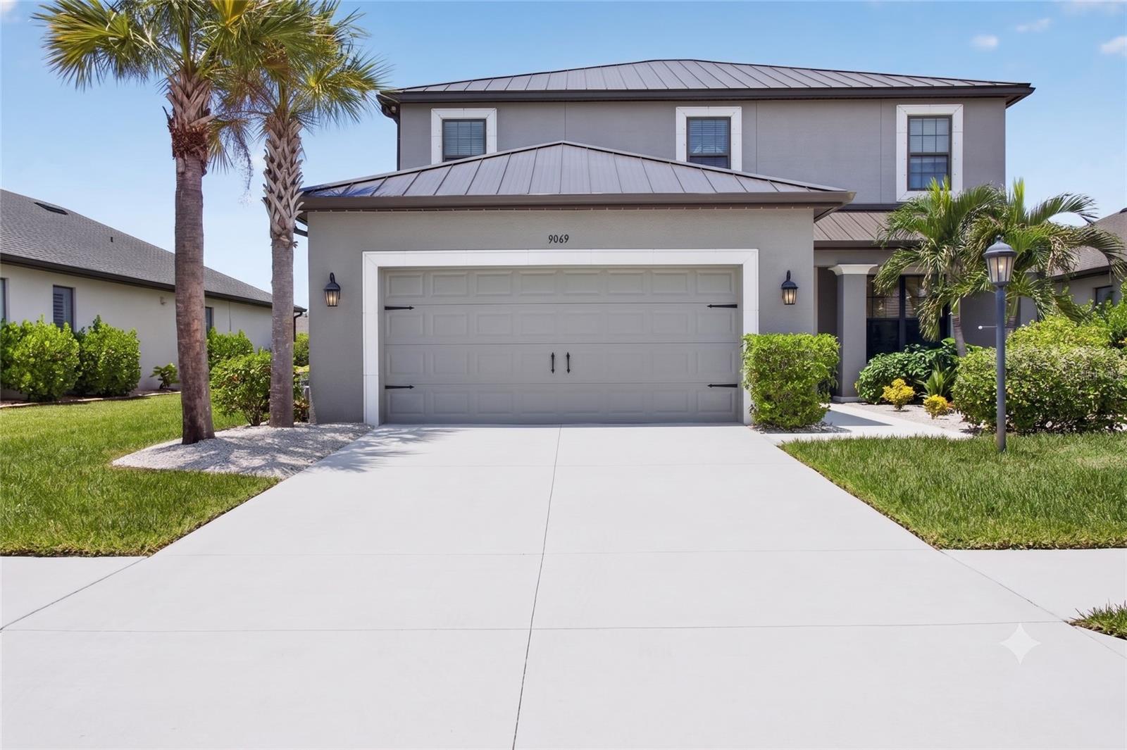 9069 LUNA LANE