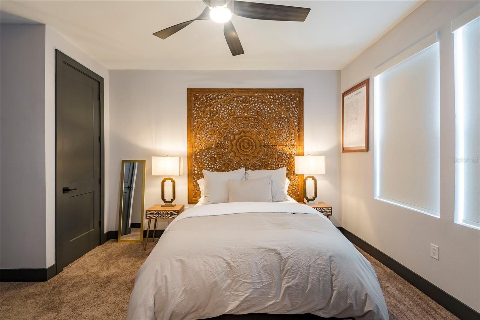 DRIFTWOOD ON CENTRAL - Residential Lease