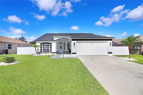 A home in VALRICO