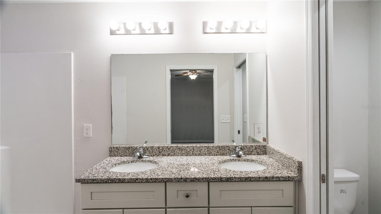 SILVER SPGS SHORES UN #32 - Residential