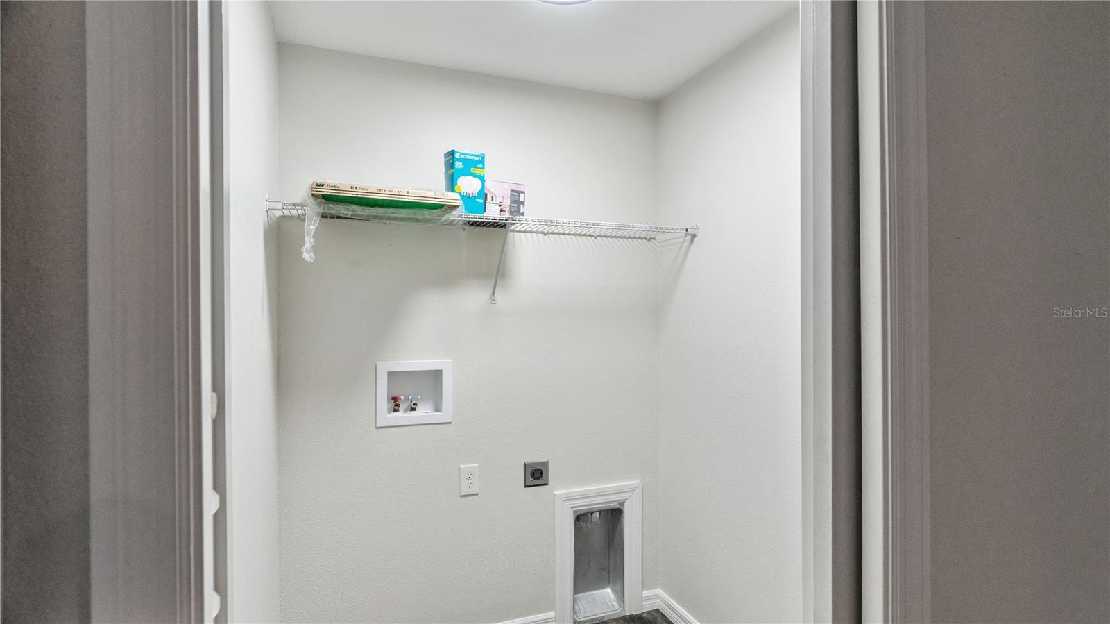 SILVER SPGS SHORES UN #32 - Residential