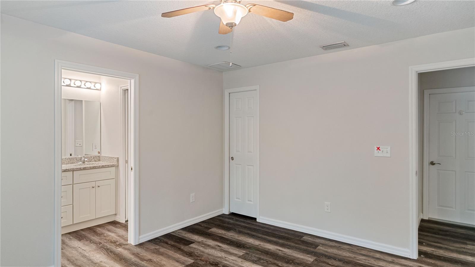 SILVER SPGS SHORES UN #32 - Residential