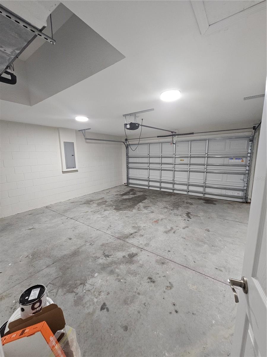 SILVER SPGS SHORES UN #32 - Residential