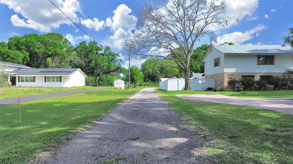 Photo of 16810 Whirley Road, Lutz, FL 33558 (MLS # TB8490891)