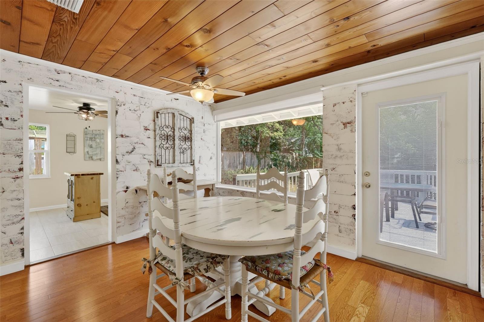 MOUNT DORA - Residential