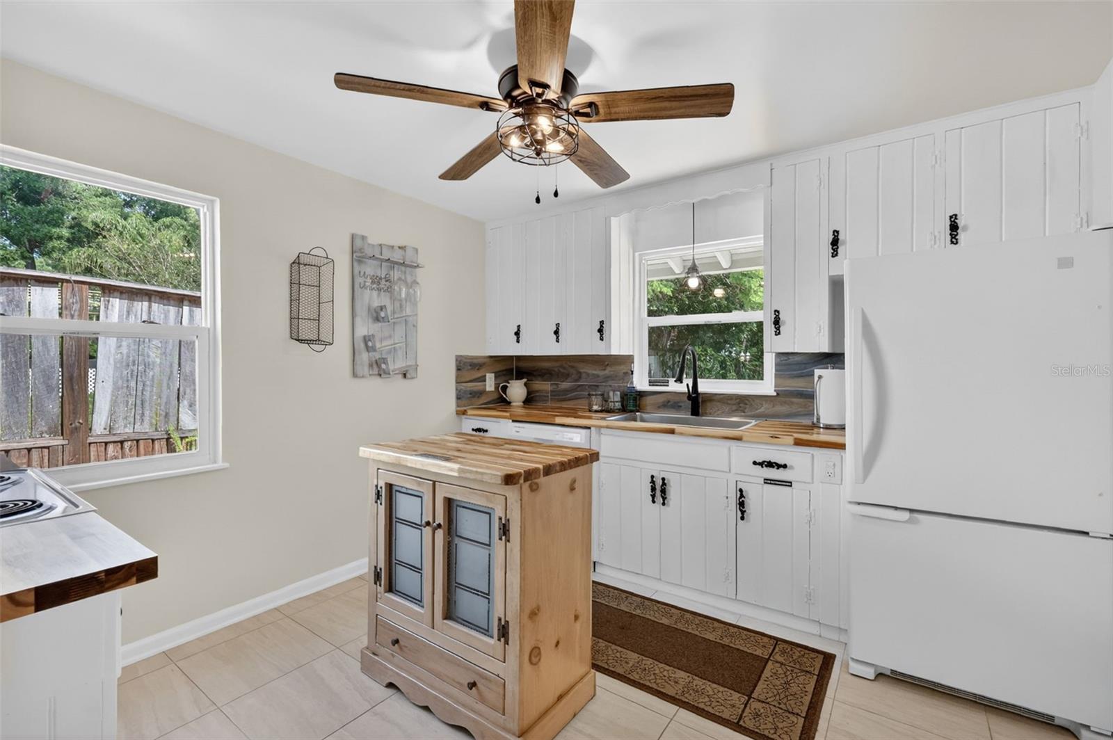MOUNT DORA - Residential