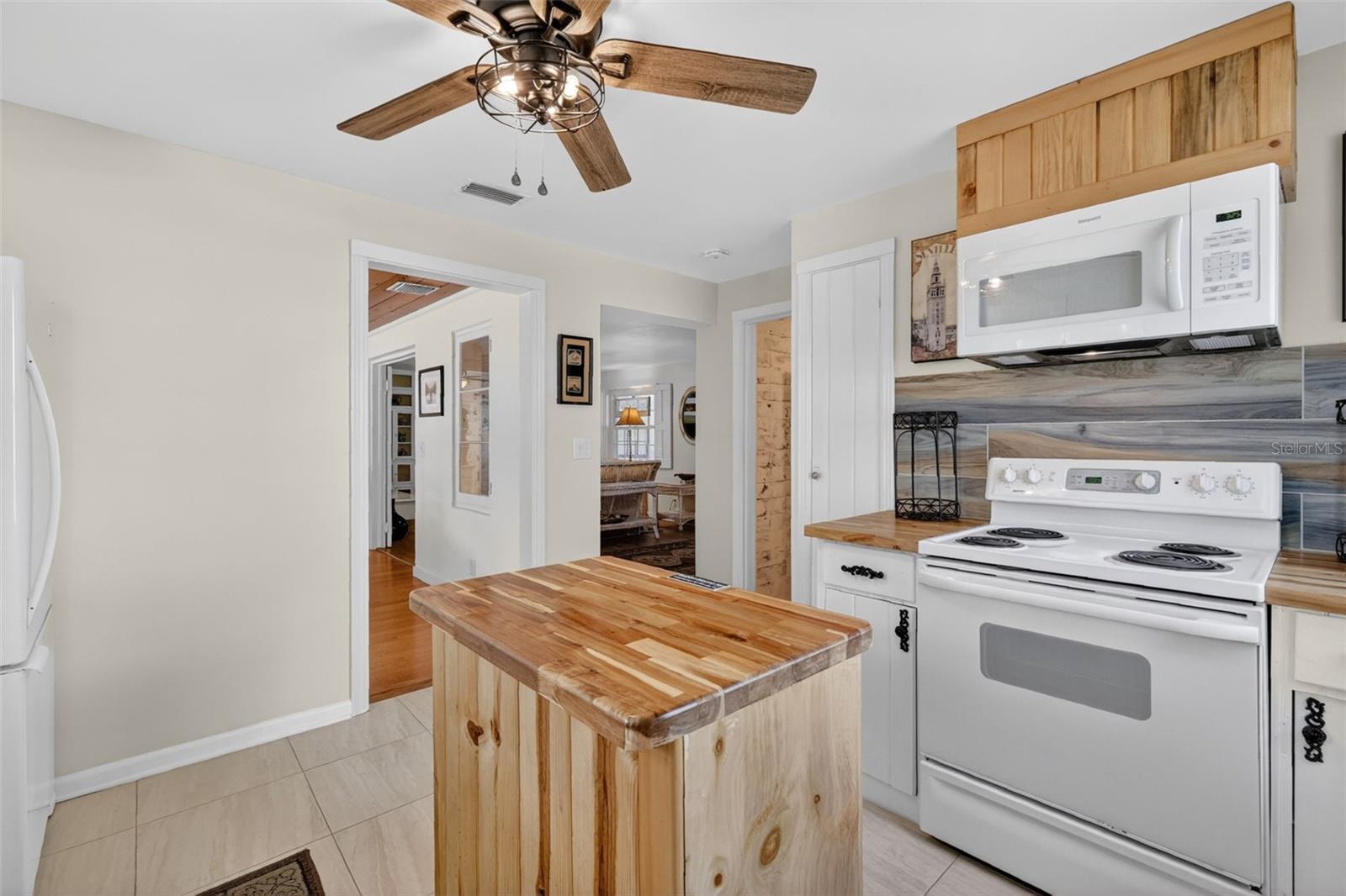 MOUNT DORA - Residential