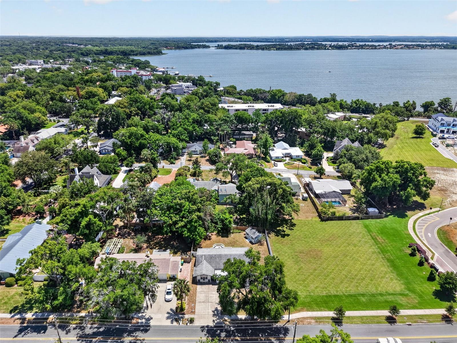 MOUNT DORA - Residential