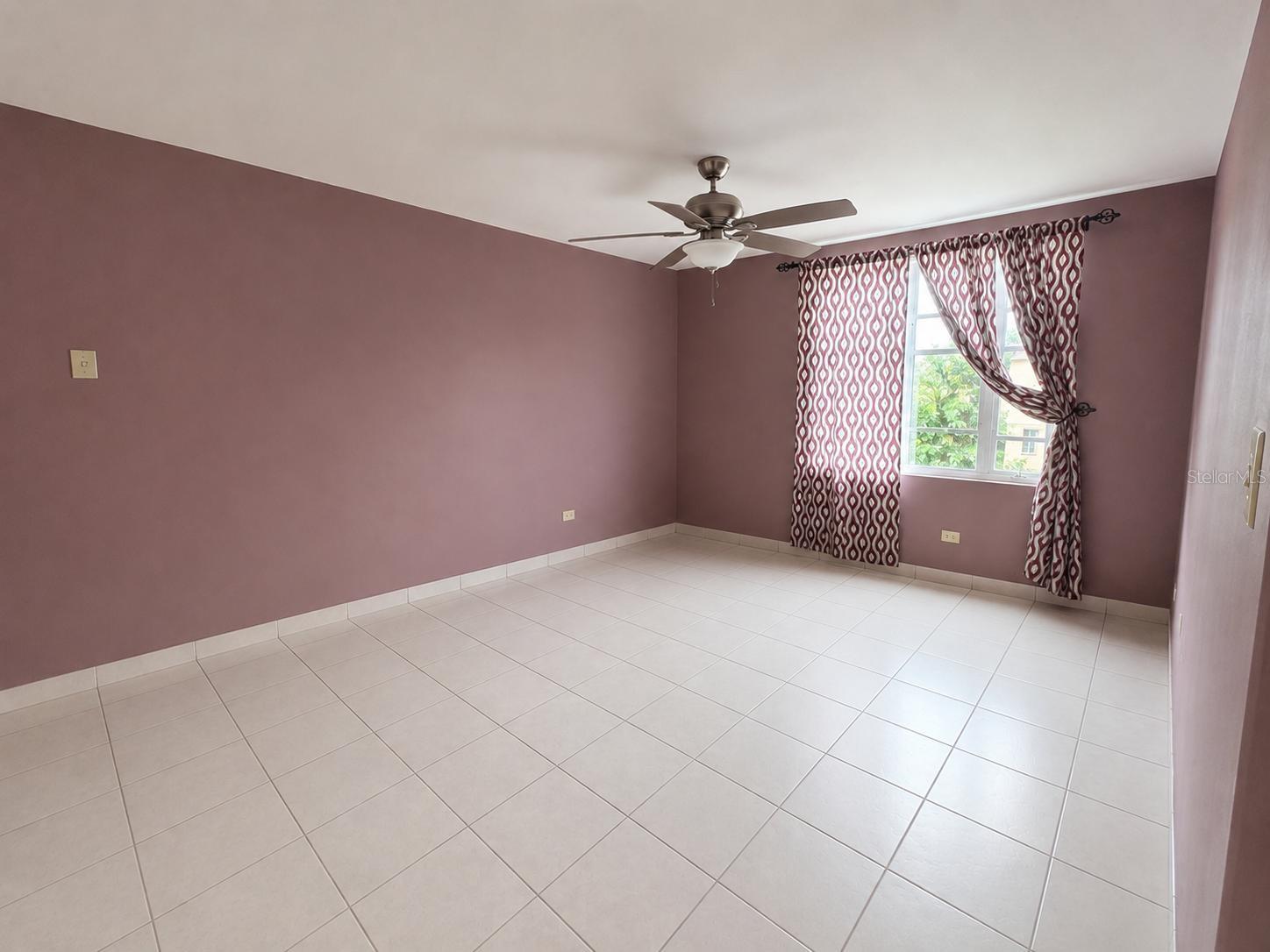 2402 COND RIBERAS DEL BUCANA 309