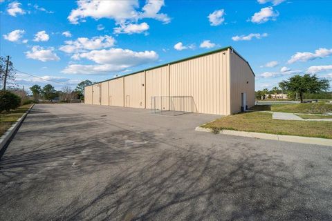 Tiny photo for 13866 S Us Highway 441 Highway, Summerfield, FL 34491 (MLS # OM716459)