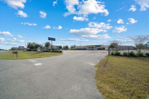 Tiny photo for 13866 S Us Highway 441 Highway, Summerfield, FL 34491 (MLS # OM716459)