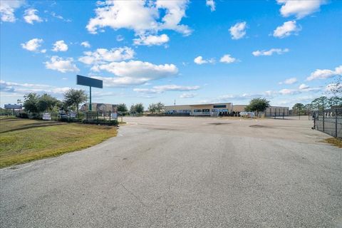 Tiny photo for 13866 S Us Highway 441 Highway, Summerfield, FL 34491 (MLS # OM716459)