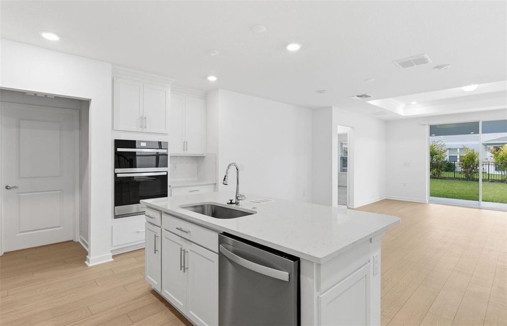 Photo of 6255 Broad Field Avenue, Apollo Beach, FL 33572 (MLS # TB8436698)