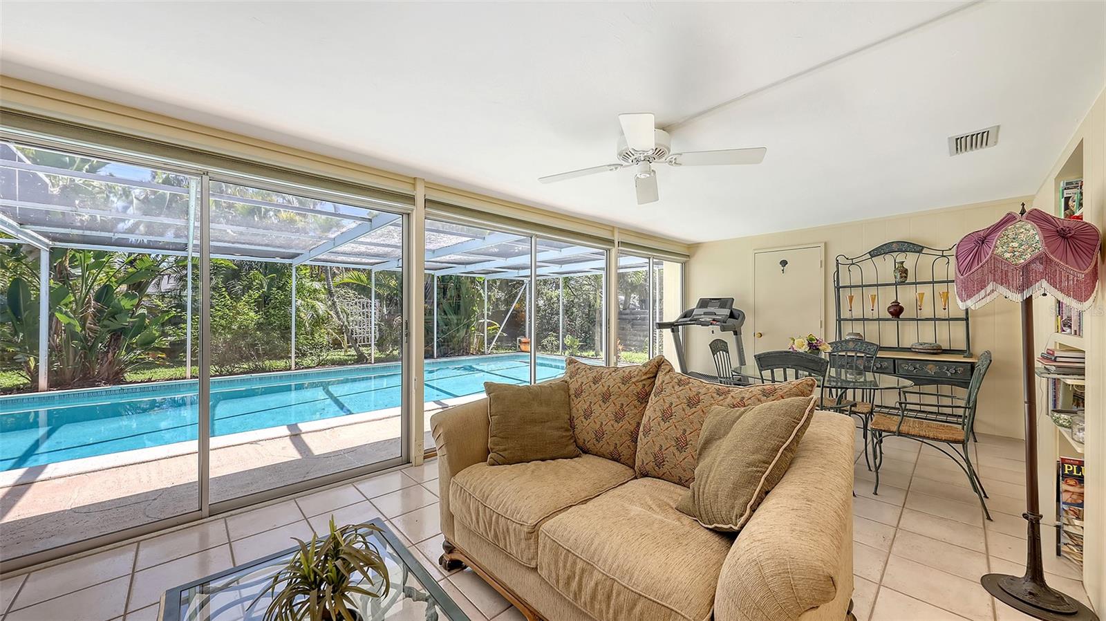 SEMINOLE PARK - Residential