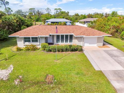 A home in PORT CHARLOTTE