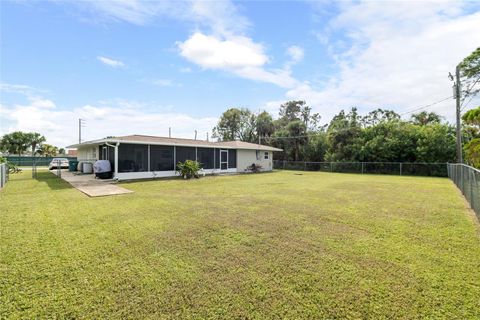 A home in PORT CHARLOTTE