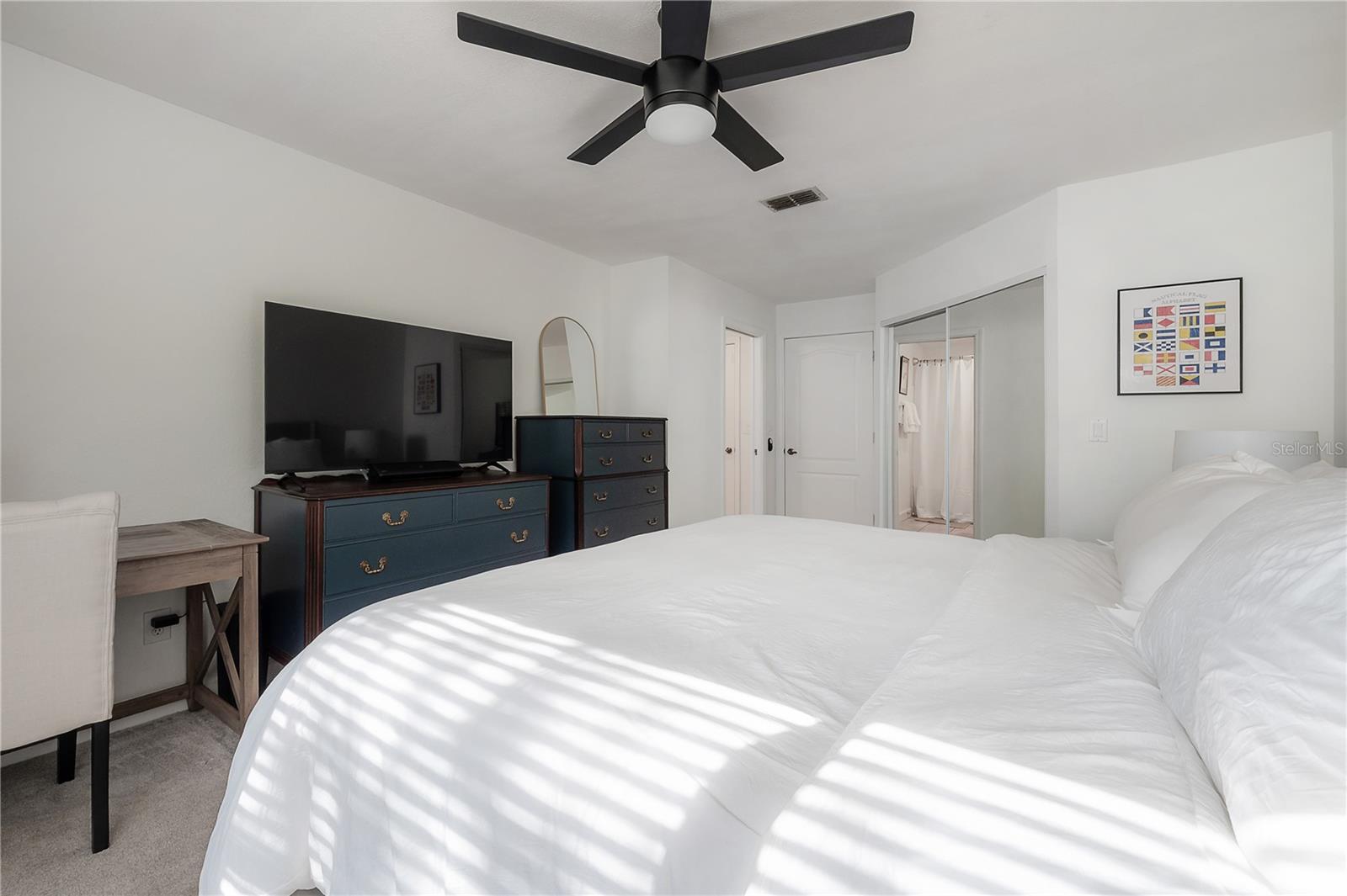 ISLAND PLACE A CONDO - Residential Lease