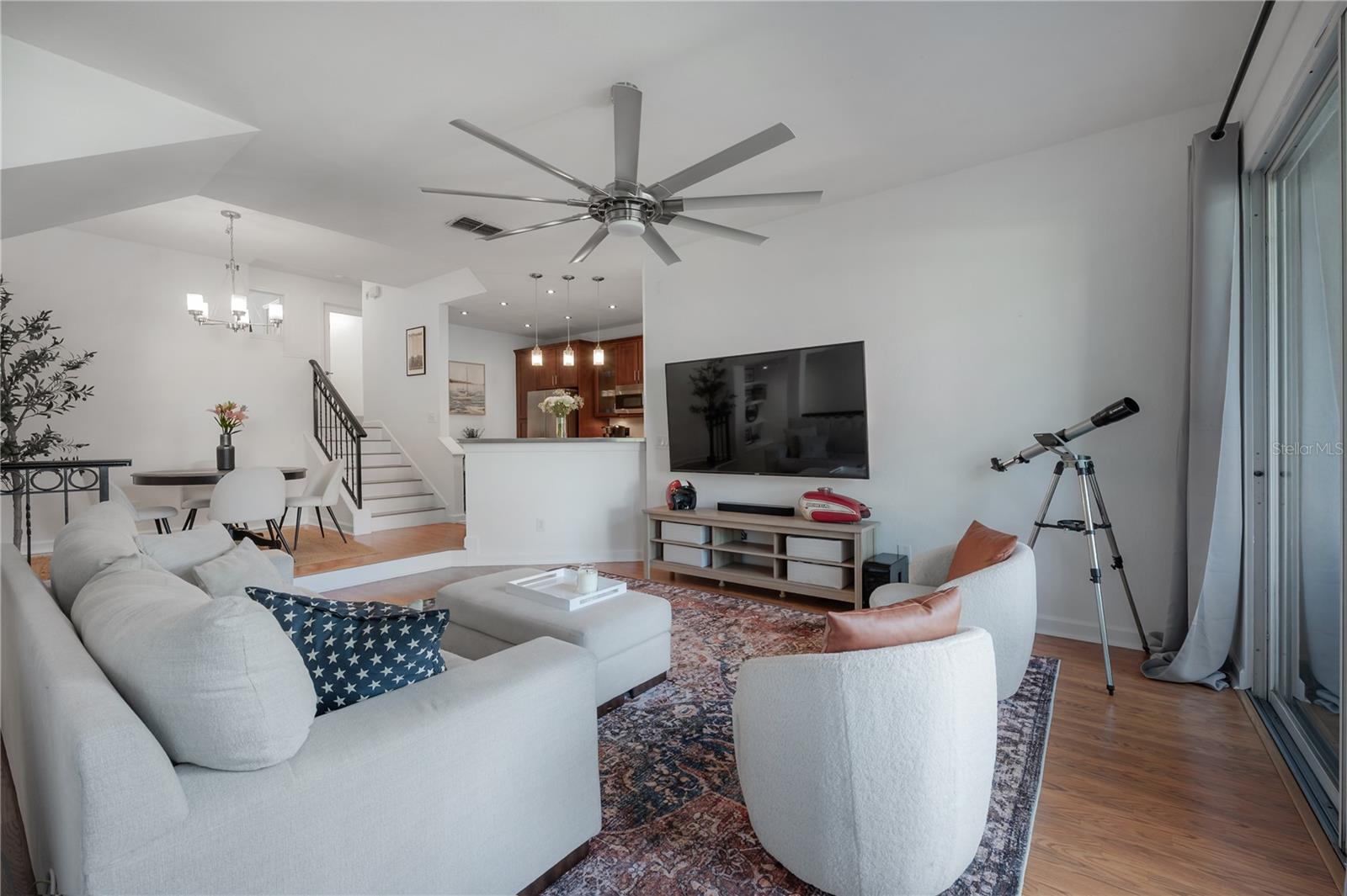 ISLAND PLACE A CONDO - Residential Lease